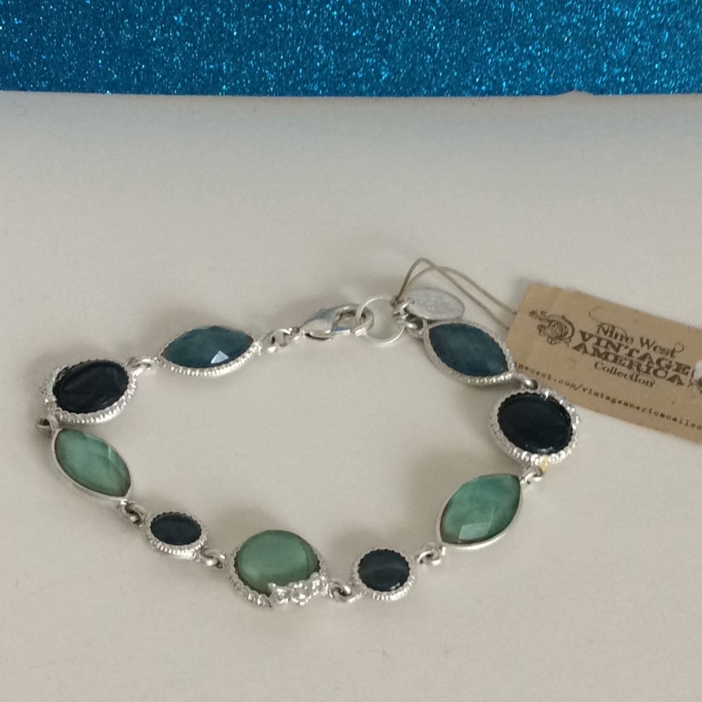 NWT Nine West Bracelet